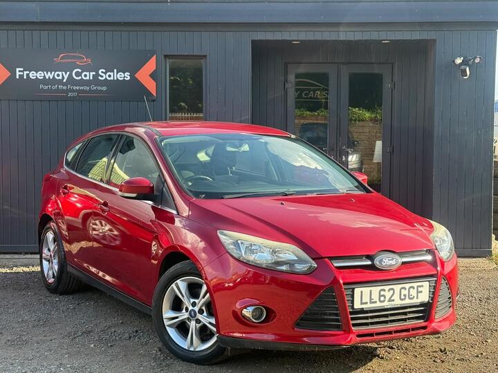 Ford FOCUS 1.6 Zetec Powershift Euro 5 5dr