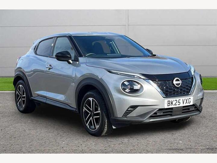 Nissan Juke 1.6 N-Connecta Auto Euro 6 5dr