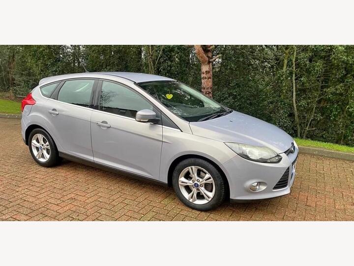 Ford Focus 1.6 Zetec Euro 5 5dr