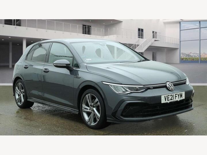 Volkswagen Golf 1.5 ETSI MHEV R-Line DSG Euro 6 (s/s) 5dr Volkswagen Golf 1.5 ETSI MHEV R-Line DSG Euro 6 (s/s) 5dr