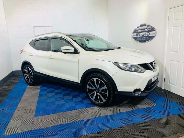 Nissan Qashqai 1.5 DCi Tekna 2WD Euro 5 (s/s) 5dr