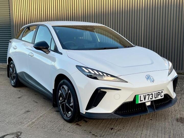 MG Mg4 64kWh SE Long Range Auto 5dr