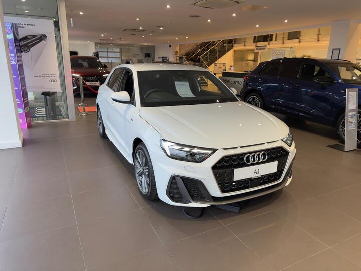 Audi A1 1.0 TFSI 30 S Line Sportback S Tronic Euro 6 (s/s) 5dr