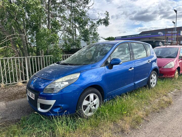 Renault Scenic 1.5 DCi Dynamique TomTom Euro 4 5dr