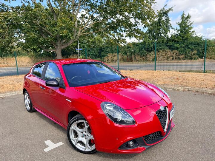 Alfa Romeo Giulietta 2.0 JTDM-2 Speciale Euro 6 (s/s) 5dr