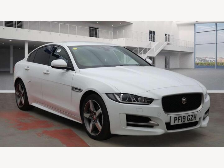 Jaguar XE 2.0i GPF R-Sport Auto Euro 6 (s/s) 4dr