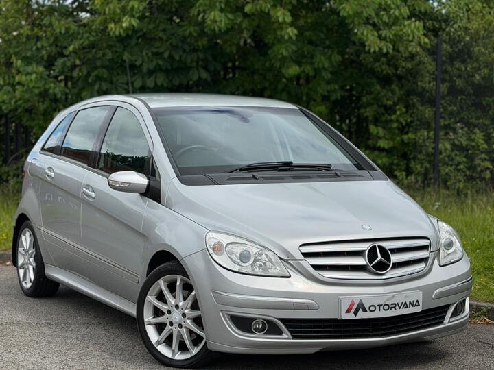 Mercedes-Benz B Class 2.0 B200 SE CVT 5dr