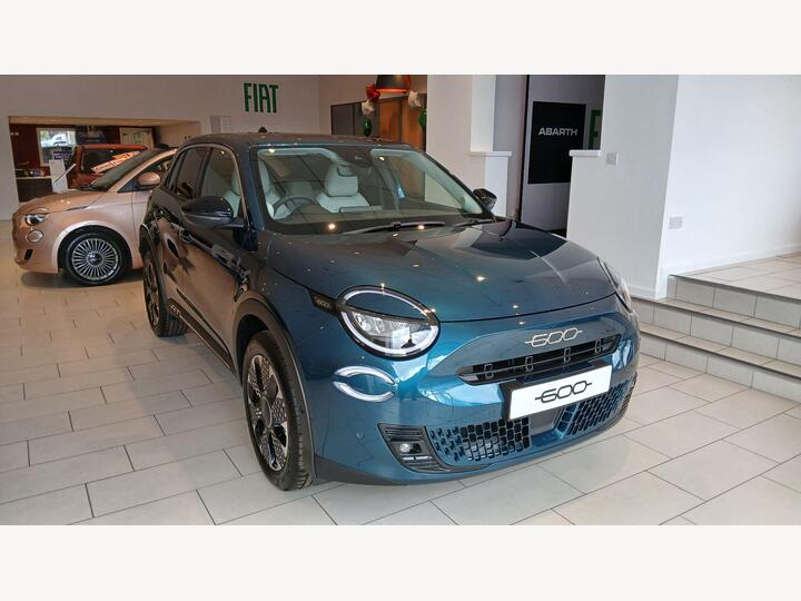Fiat 600 1.2 MHEV Icon E-DCT Euro 6 (s/s) 5dr