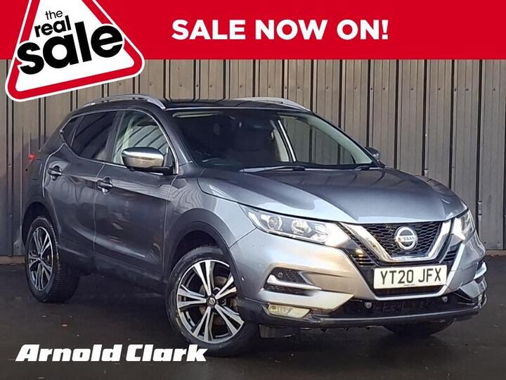 Nissan Qashqai 1.3 DIG-T N-Connecta Euro 6 (s/s) 5dr