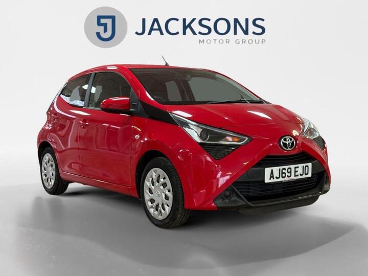 Toyota AYGO 1.0 VVT-i X-play Euro 6 5dr