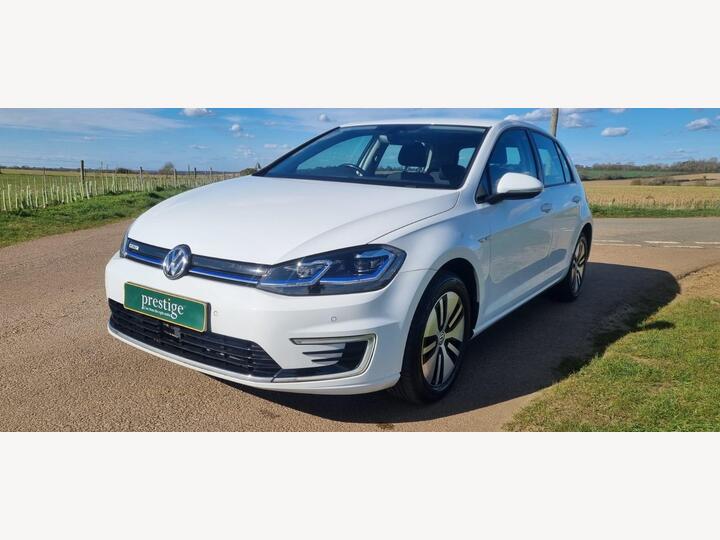 Volkswagen E-Golf 35.8kWh E-Golf Auto 5dr