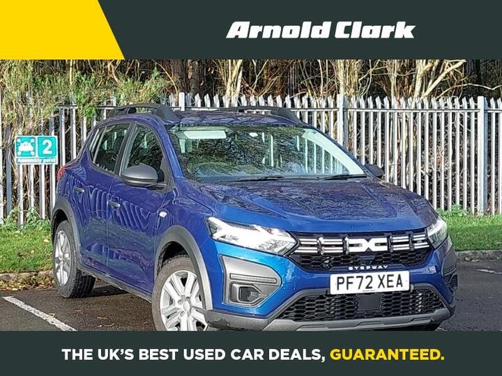 Dacia Sandero Stepway 1.0 TCe Essential Euro 6 (s/s) 5dr Dacia Sandero Stepway 1.0 TCe Essential Euro 6 (s/s) 5dr