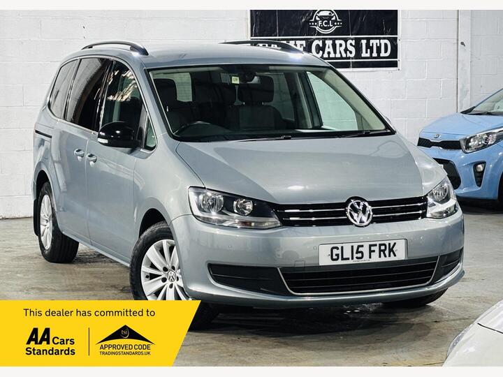 Volkswagen Sharan 2.0 TDI BlueMotion Tech SE DSG Euro 5 (s/s) 5dr Volkswagen Sharan 2.0 TDI BlueMotion Tech SE DSG Euro 5 (s/s) 5dr