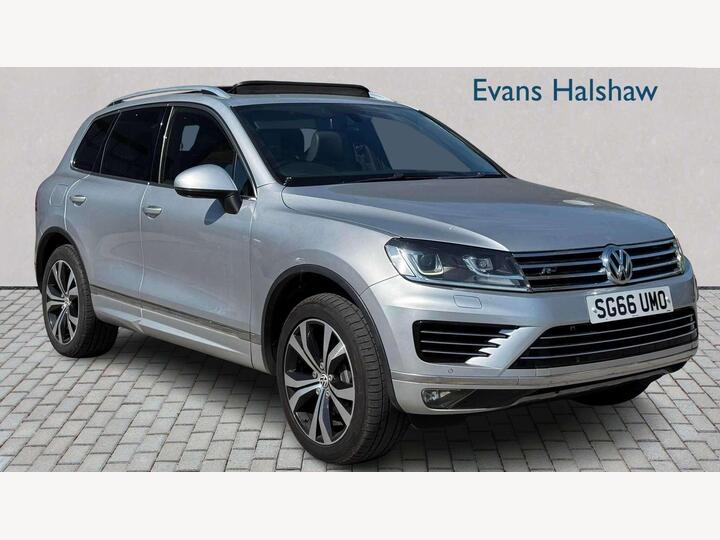 Volkswagen TOUAREG DIESEL ESTATE 3.0 TDI V6 BlueMotion Tech R-Line Tiptronic 4WD Euro 6 (s/s) 5dr