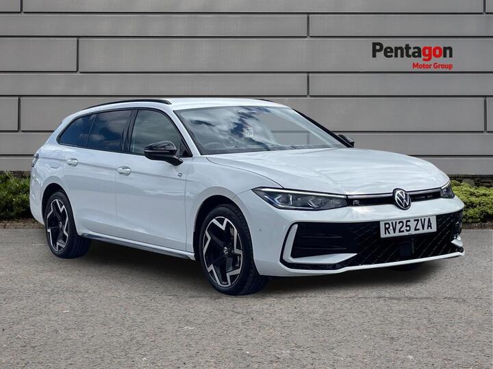 Volkswagen Passat Estate 1.5 TSI EHybrid 19.7kWh R-Line DSG Euro 6 (s/s) 5dr