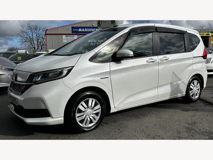 Honda Freed 1.5 Hybrid 6 Seats 2020 Power Doors