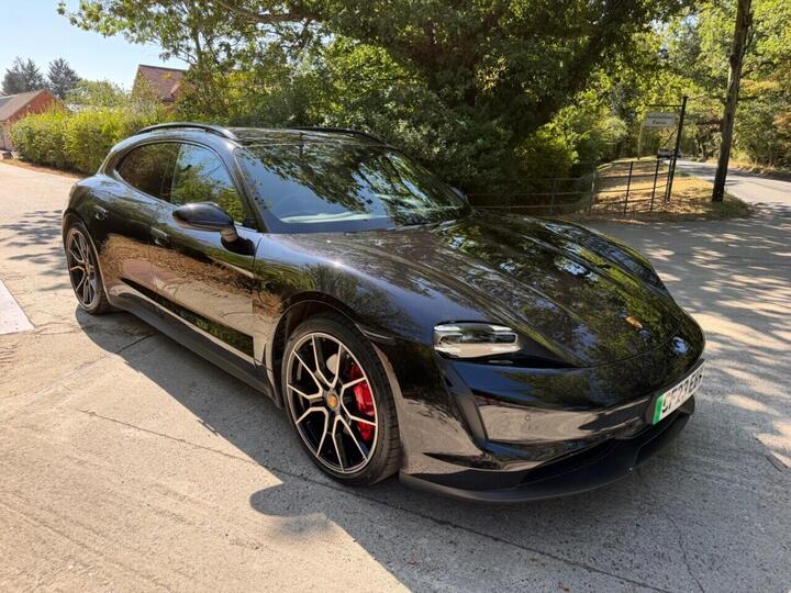 Porsche TAYCAN Performance Plus 93.4kWh 4S Sport Turismo Auto 4WD 5dr (11kW Charger)
