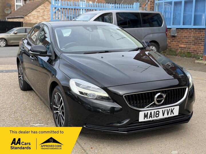 Volvo V40 2.0 D2 Momentum Nav Plus Euro 6 (s/s) 5dr