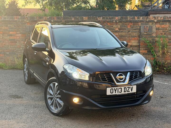 Nissan Qashqai 1.6 DCi Tekna 2WD Euro 5 5dr (AVM)