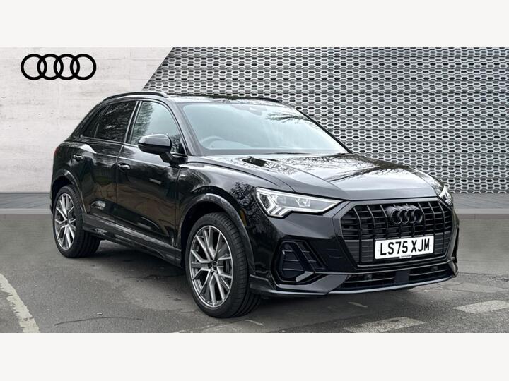 Audi Q3 1.5 TFSI CoD 35 Black Edition S Tronic Euro 6 (s/s) 5dr
