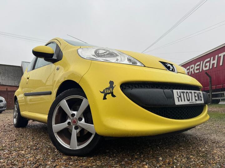 Peugeot 107 1.0 12V Urban 2 Tronic Euro 4 3dr