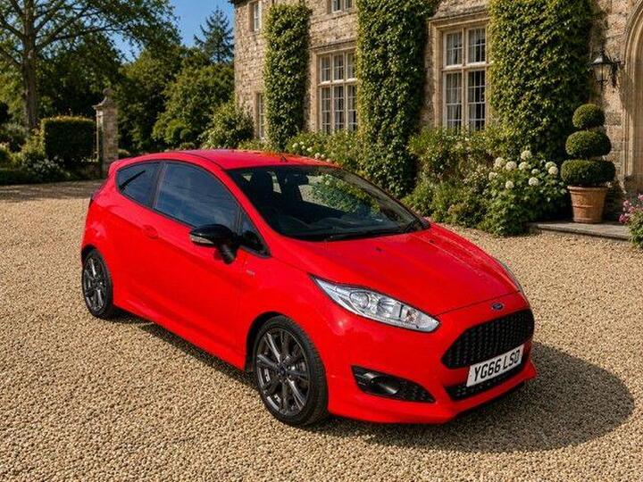 Ford Fiesta 1.0T EcoBoost ST-Line Euro 6 (s/s) 3dr Ford Fiesta 1.0T EcoBoost ST-Line Euro 6 (s/s) 3dr