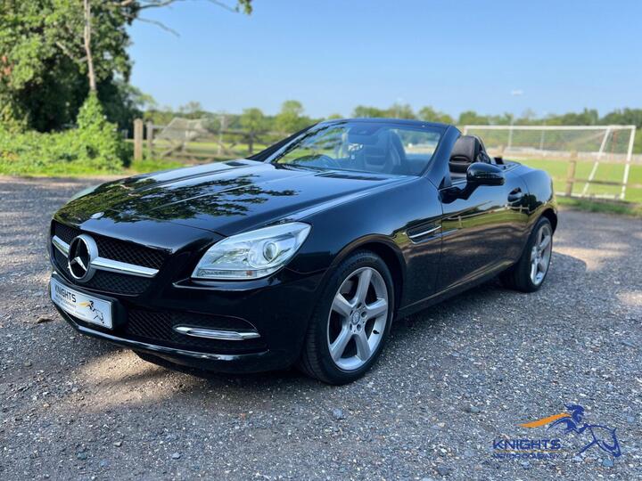 Mercedes-Benz SLK 1.8 SLK250 BlueEfficiency G-Tronic+ Euro 5 (s/s) 2dr Mercedes-Benz SLK 1.8 SLK250 BlueEfficiency G-Tronic+ Euro 5 (s/s) 2dr