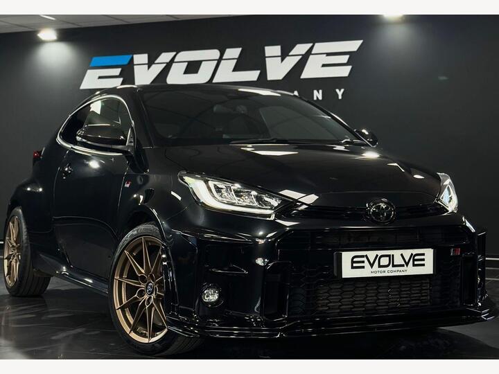 Toyota YARIS 1.6T GR Circuit AWD Euro 6 3dr