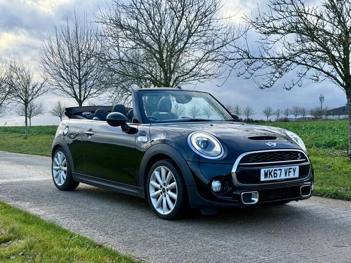 MINI Convertible 2.0 Cooper S Euro 6 (s/s) 2dr