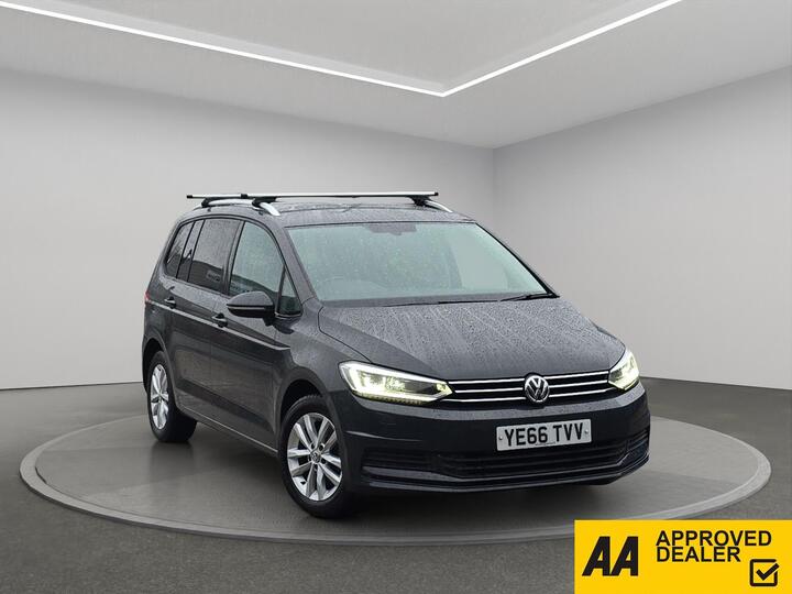 Volkswagen Touran 1.6 TDI BlueMotion Tech SE DSG Euro 6 (s/s) 5dr Volkswagen Touran 1.6 TDI BlueMotion Tech SE DSG Euro 6 (s/s) 5dr