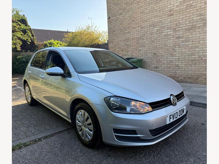Volkswagen Golf 1.6 TDI BlueMotion Tech S Euro 5 (s/s) 5dr