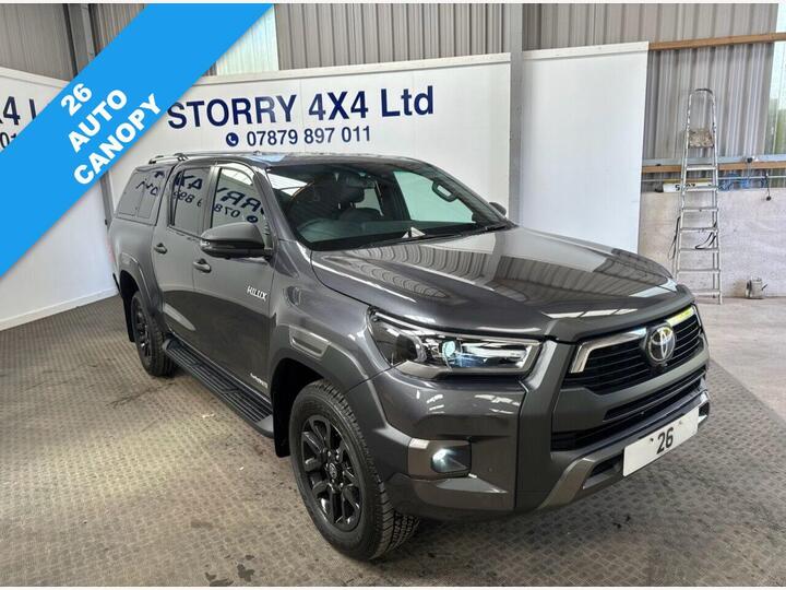 Toyota HI-LUX 2.8 D-4D-h Invincible X Auto 4WD Euro 6 4dr Toyota HI-LUX 2.8 D-4D-h Invincible X Auto 4WD Euro 6 4dr