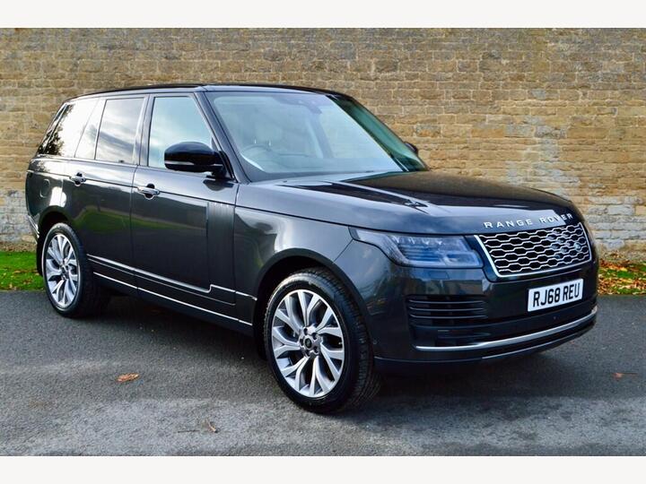 Land Rover Range Rover 2.0 P400e 12.4kWh Autobiography Auto 4WD Euro 6 (s/s) 5dr Land Rover Range Rover 2.0 P400e 12.4kWh Autobiography Auto 4WD Euro 6 (s/s) 5dr