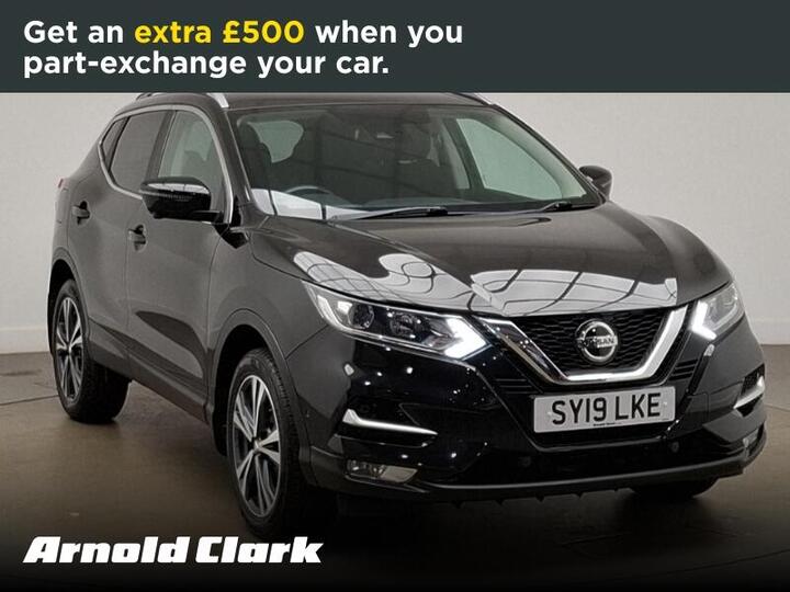 Nissan Qashqai 1.3 DIG-T N-Connecta Euro 6 (s/s) 5dr