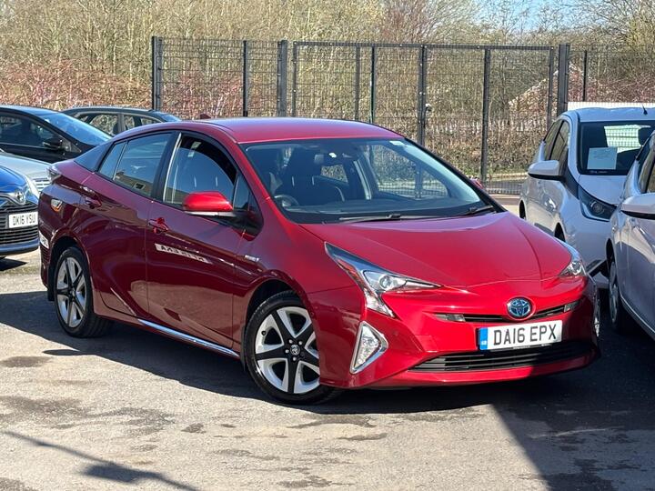 Toyota Prius 1.8 VVT-h Business Edition Plus CVT Euro 6 (s/s) 5dr (15in Alloy)