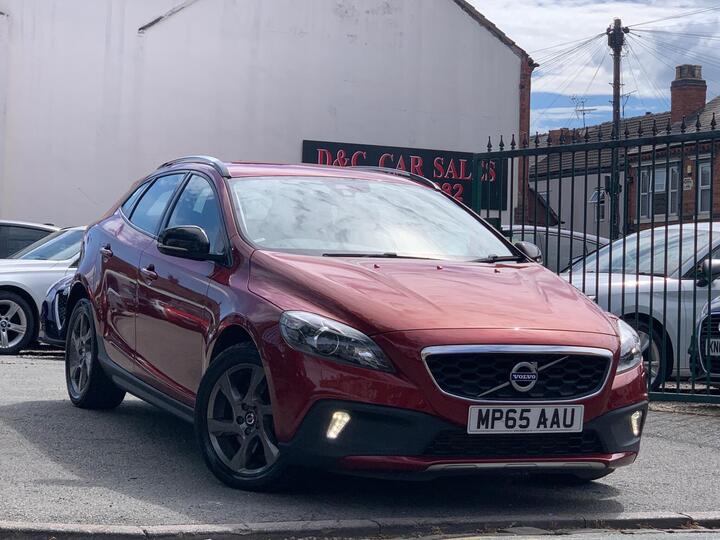 Volvo V40 Cross Country 2.0 D2 Lux Nav Auto Euro 6 (s/s) 5dr