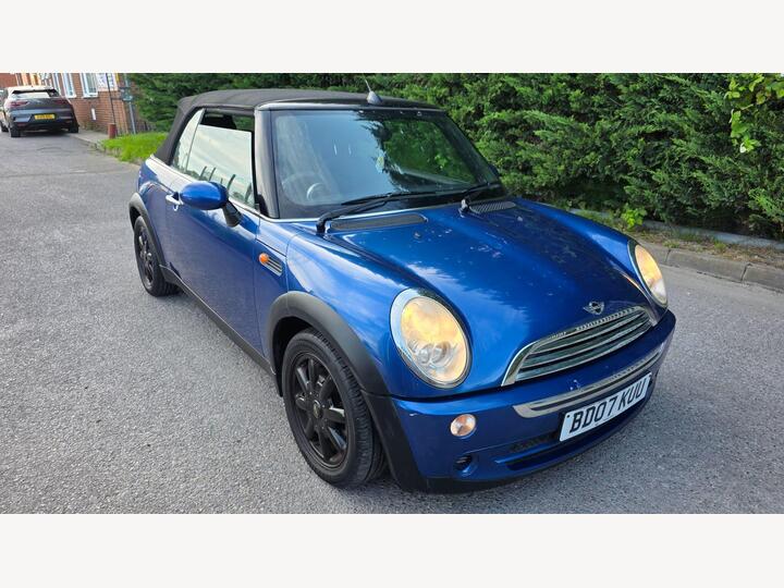 MINI Convertible 1.6 Cooper Euro 3 2dr