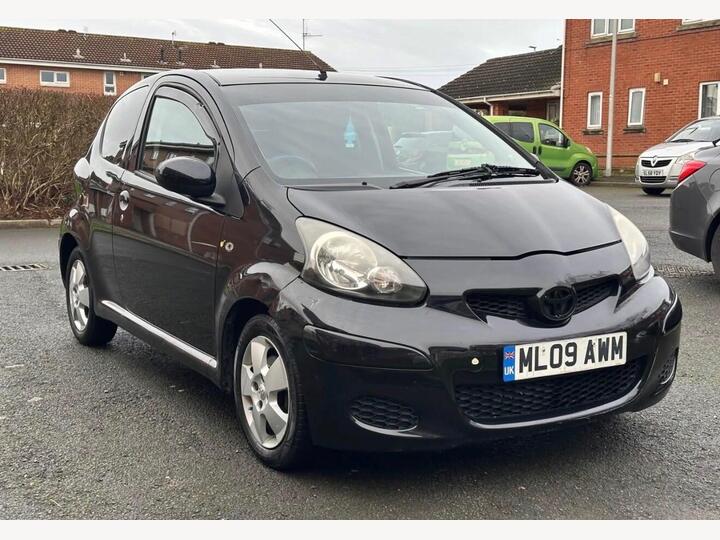 Toyota AYGO 1.0 VVT-i Black Euro 4 3dr (AC)