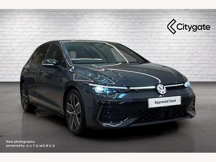 Volkswagen Golf 1.5 ETSI MHEV Black Edition DSG Euro 6 (s/s) 5dr