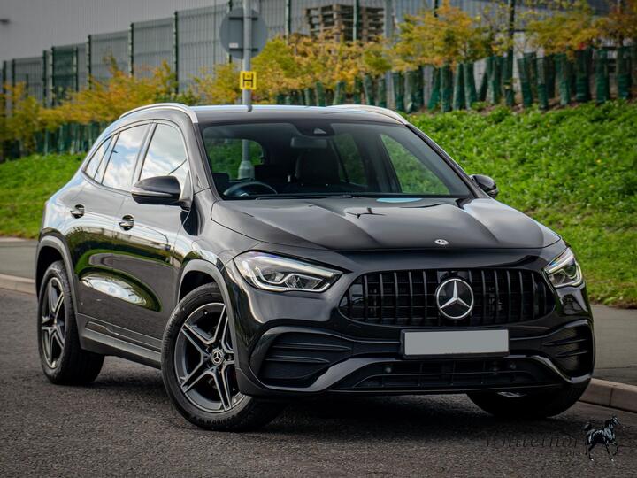 Mercedes-Benz GLA 2.0 GLA220d AMG Line (Executive) 8G-DCT 4MATIC Euro 6 (s/s) 5dr Mercedes-Benz GLA 2.0 GLA220d AMG Line (Executive) 8G-DCT 4MATIC Euro 6 (s/s) 5dr