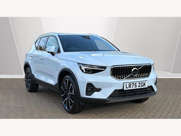 Volvo XC40 2.0 B3 MHEV Ultra Bright DCT Auto Euro 6 (s/s) 5dr