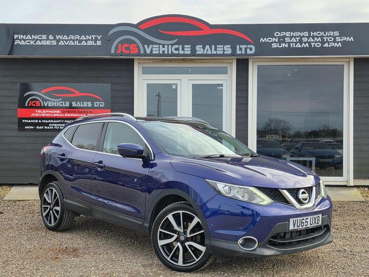 Nissan Qashqai 1.6 DCi Tekna XTRON 2WD Euro 6 (s/s) 5dr Nissan Qashqai 1.6 DCi Tekna XTRON 2WD Euro 6 (s/s) 5dr