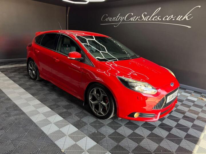 Ford FOCUS 2.0T EcoBoost ST-3 Euro 5 (s/s) 5dr