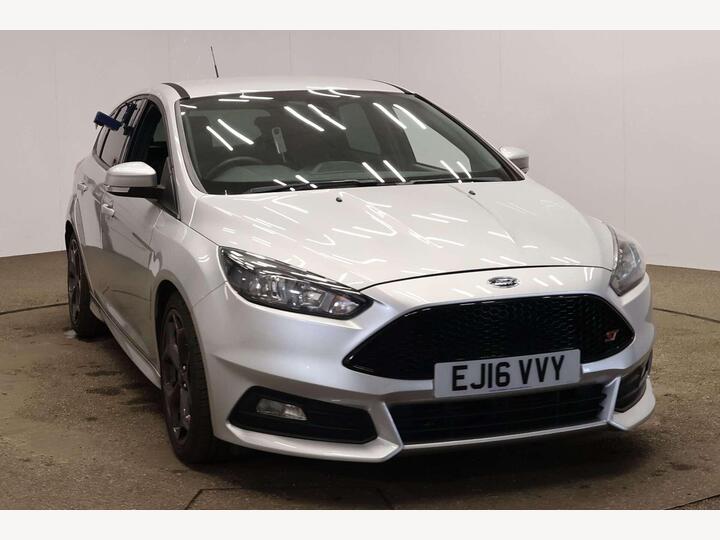 Ford FOCUS 2.0T EcoBoost ST-2 Euro 6 (s/s) 5dr