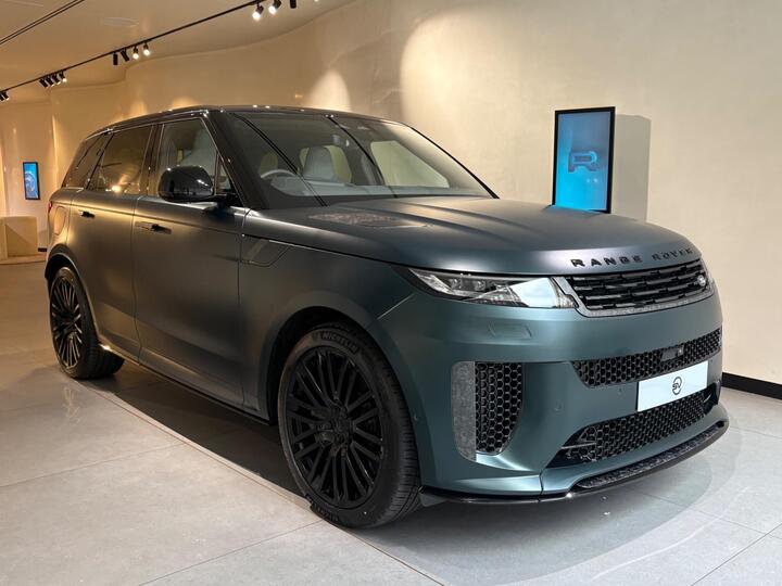 Land Rover Range Rover Sport 4.4 P635 V8 MHEV SV Auto 4WD Euro 6 (s/s) 5dr