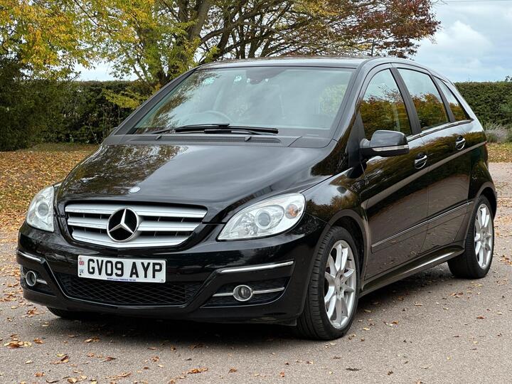 Mercedes-Benz B Class 2.0 B200 CDI Sport CVT 5dr Mercedes-Benz B Class 2.0 B200 CDI Sport CVT 5dr