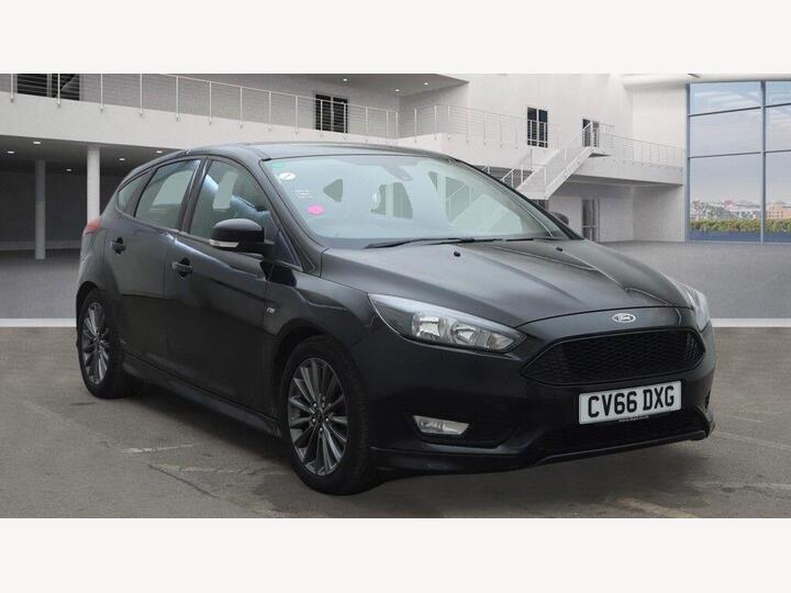 Ford FOCUS 1.5 TDCi ST-Line Euro 6 (s/s) 5dr