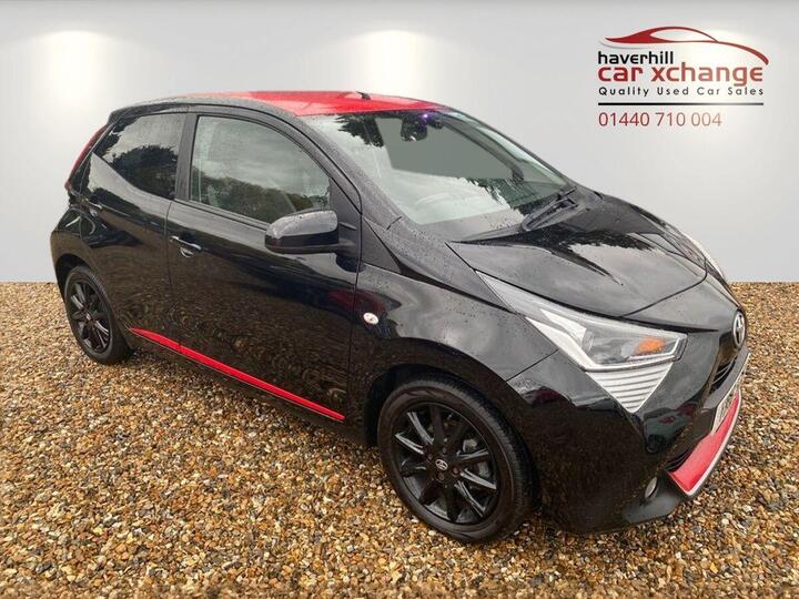 Toyota AYGO 1.0 VVT-i X-press X-shift Euro 6 5dr Toyota AYGO 1.0 VVT-i X-press X-shift Euro 6 5dr