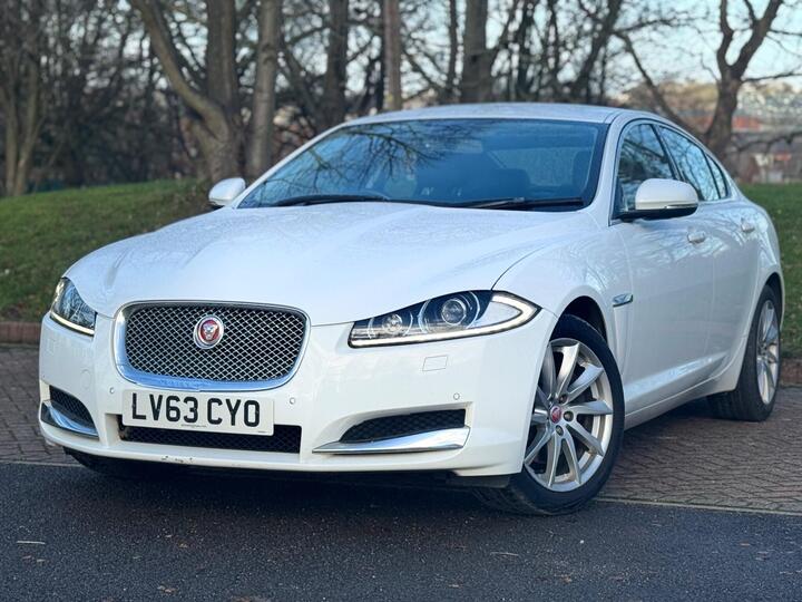 Jaguar XF 2.2d Premium Luxury Auto Euro 5 (s/s) 4dr