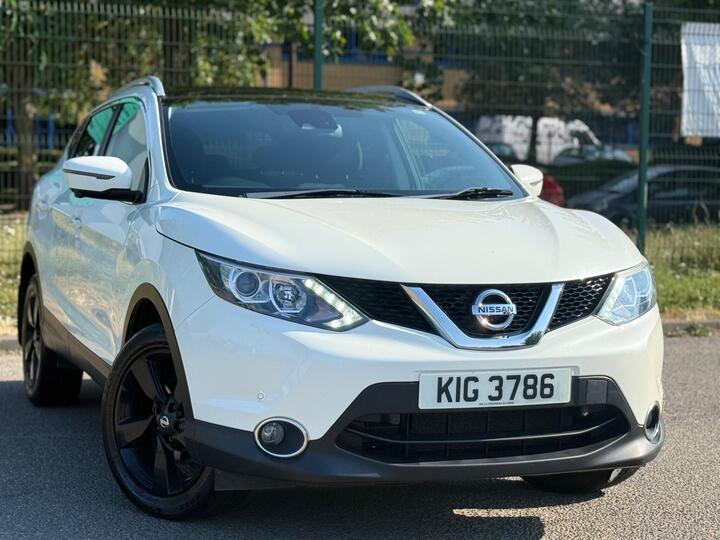 Nissan Qashqai 1.2 DIG-T N-Connecta 2WD Euro 6 (s/s) 5dr